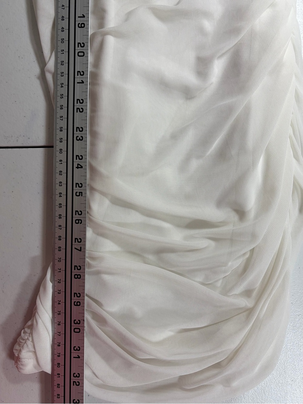White Ruched One-Shoulder Bodycon Mini Dress (4) - Picture 10 of 11